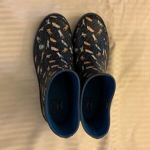 BOBS from Skechers Navy and Multicolor Raining Cats Puddle Paws NWOT